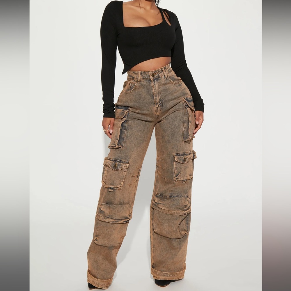 ACID WASH CARGO JEANS - NEW